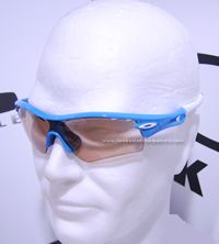Oakley Radar Path Sky Blue / VR50 Photochromic Vented (09-751)